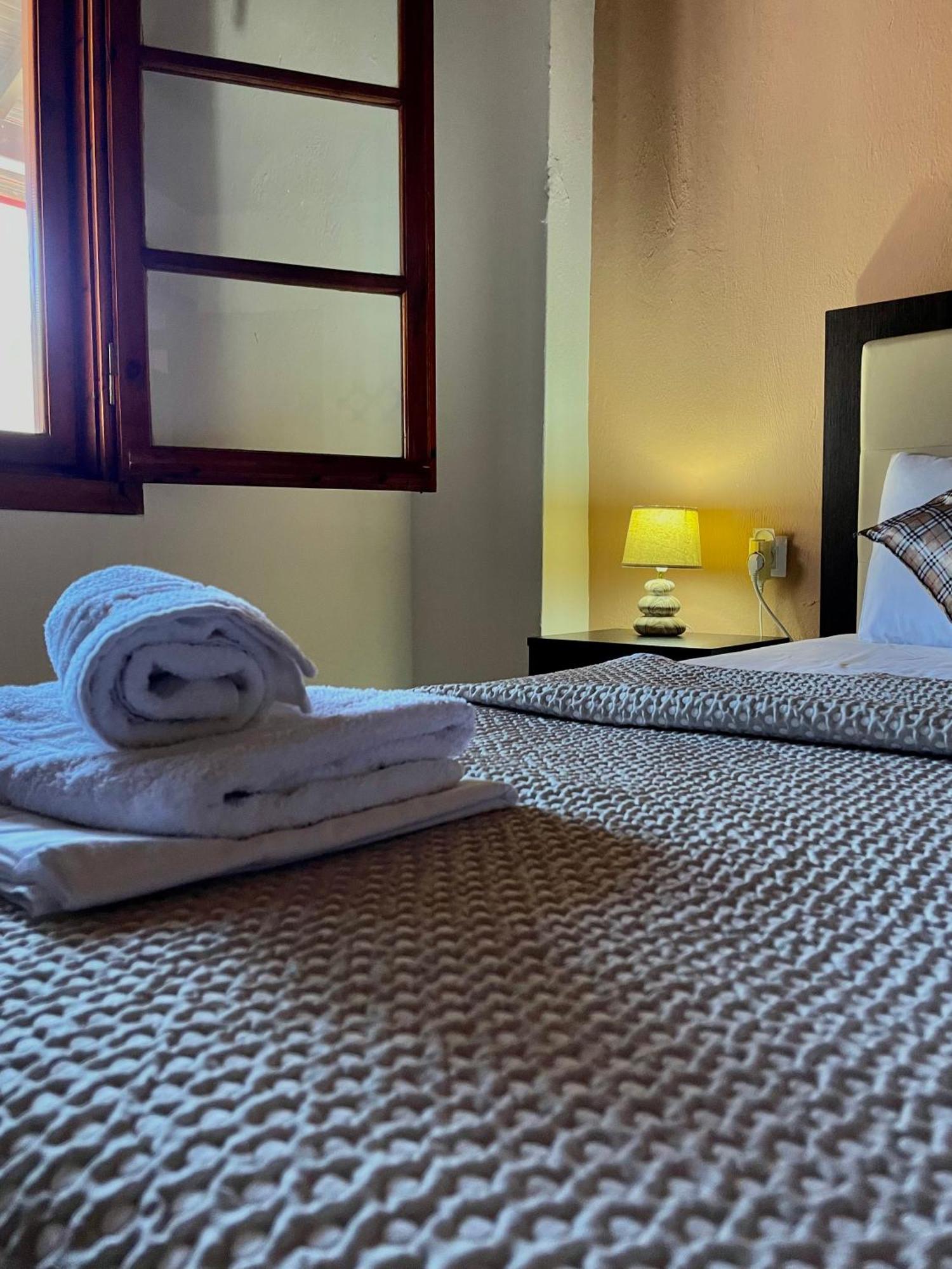 Anna Dani Apartments 보우르보우로우 외부 사진