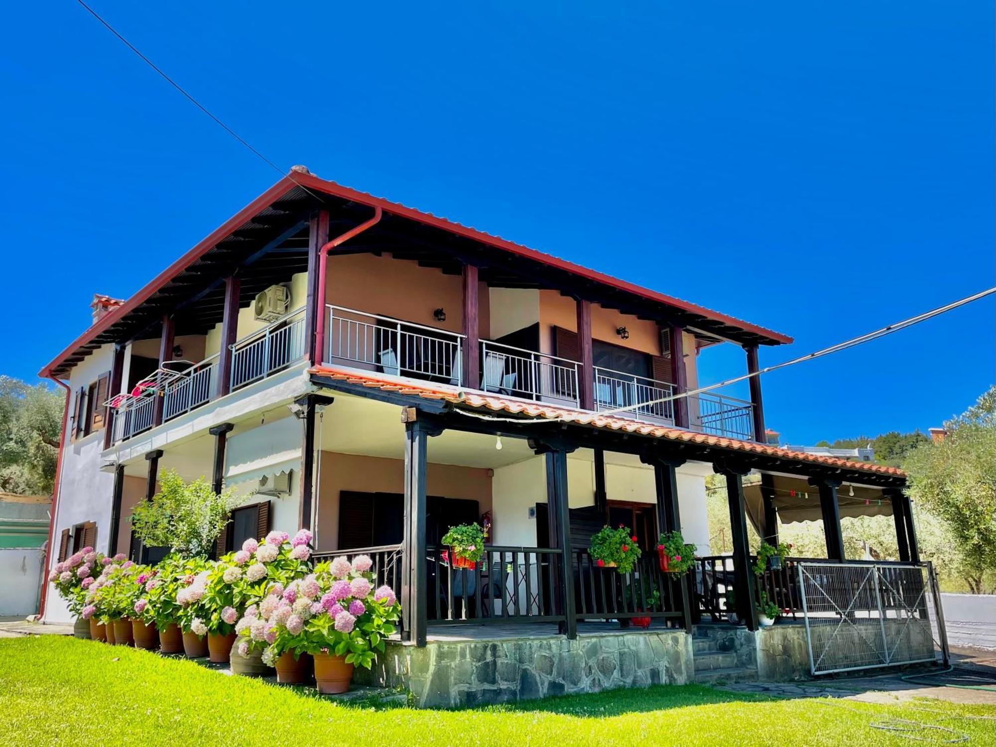 Anna Dani Apartments 보우르보우로우 외부 사진