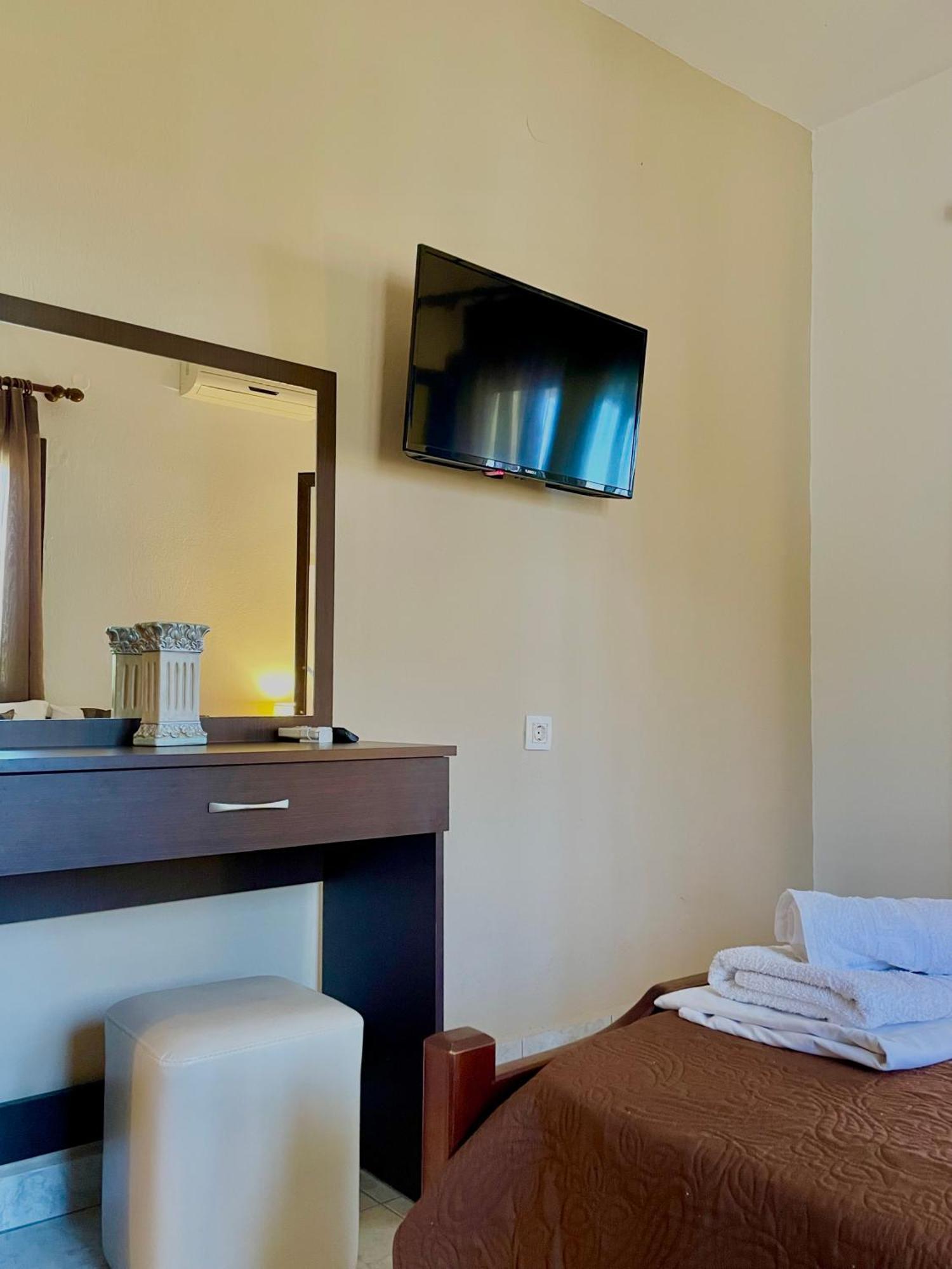 Anna Dani Apartments 보우르보우로우 외부 사진